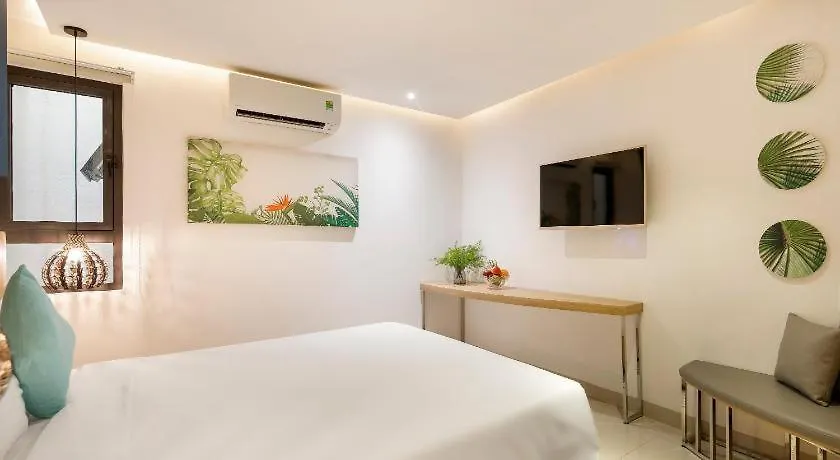 Bella Merry Hotel Da Nang 4*,  Vietnam