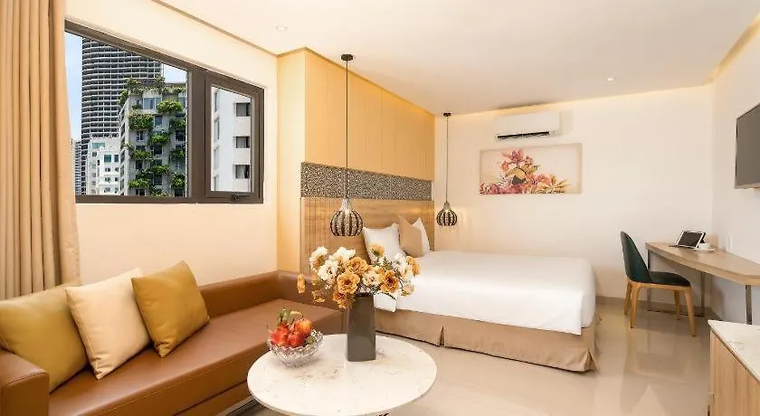 Bella Merry Hotel Da Nang 4*,  Vietnam